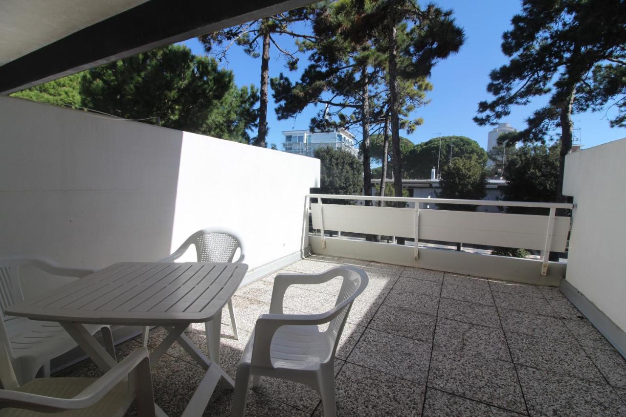 Residence Isvico Lignano Sabbiadoro Luaran gambar
